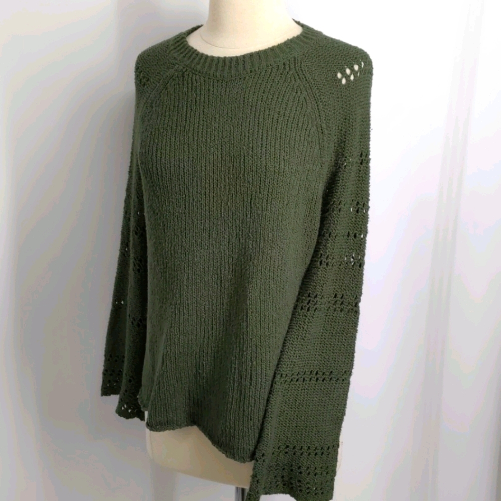 Billabong army green crew neck pullover-sz M
